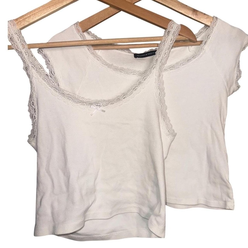 Brandy Melville top set of two basics lace tnk and lace baby tee